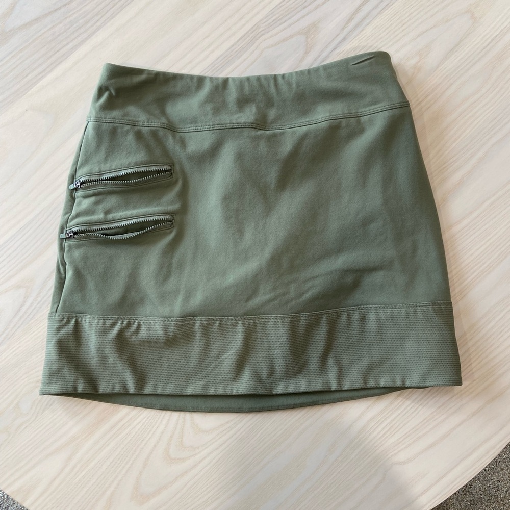Athleta Tee Time Skort Olive Green Size Small